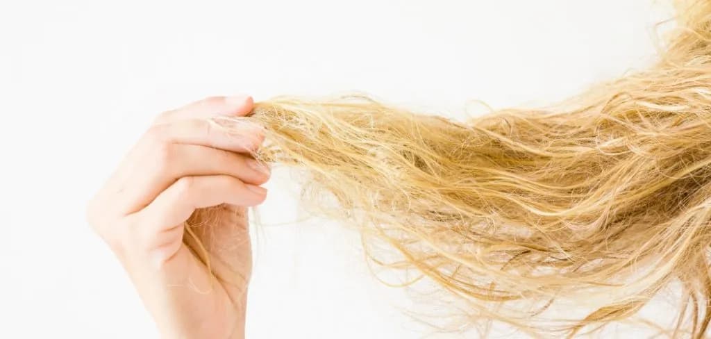 Jak często używać maski do włosów, aby uniknąć ich zniszczenia?