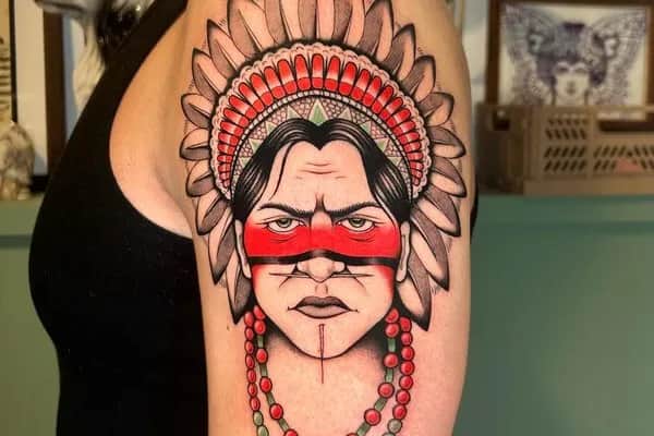Tatuaże indiańskie znaczenie: odkryj ich głęboką symbolikę i historię