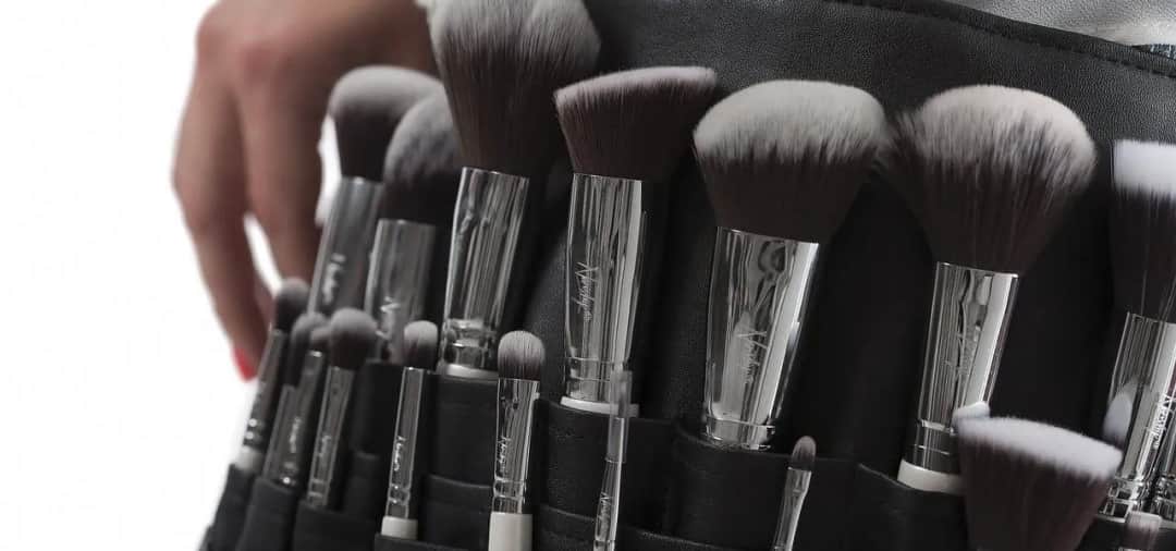 Pędzle do makijażu: który do czego użyć, aby uniknąć błędów?