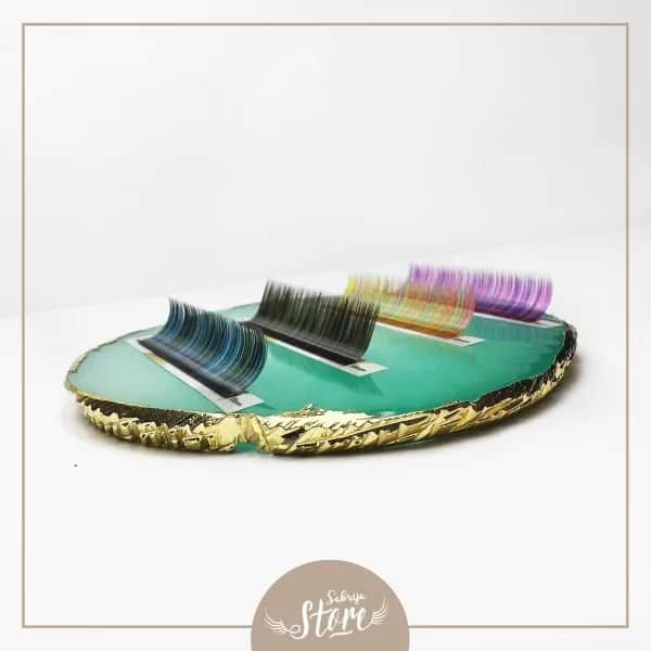 Jakie rzęsy na co dzień, a jakie na wieczór? Stylizacje na różne okazje